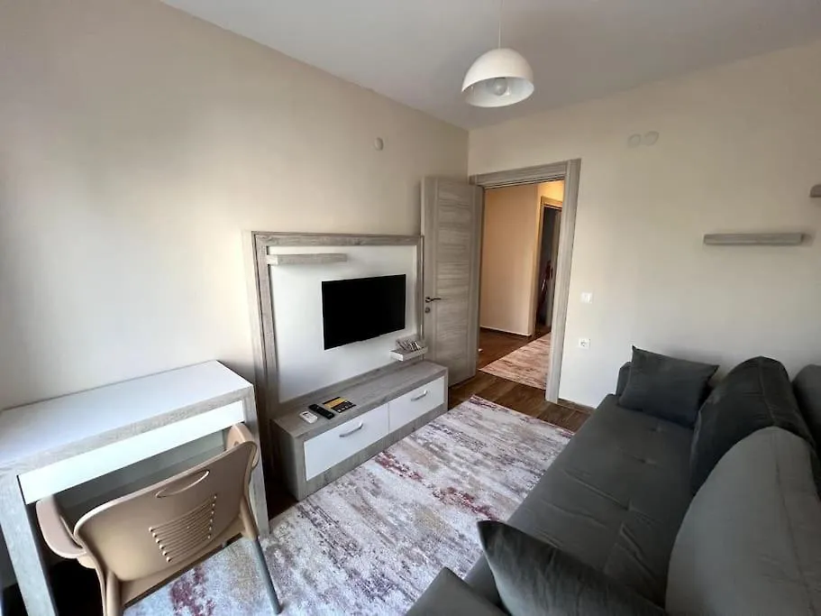Apartamento Sik, Merkezde Denize 3 Km Kueltuer Kafeler Cd. 2 Dk '12' Antália Turquia